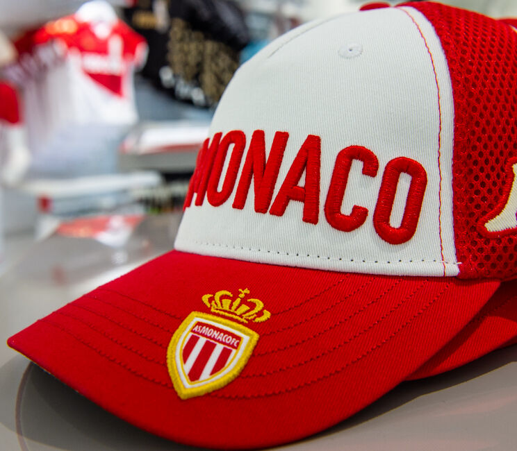AS Monaco et Adidas