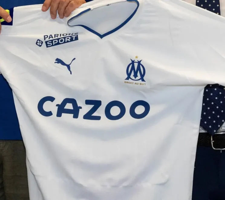 olympique-de-marseille-abandonne-son-sponsor-principal-cazoo